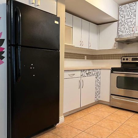 One Bedroom, One Living Room, One Kitchen And One Bathroom With Independent Access Ричмонд Екстер'єр фото